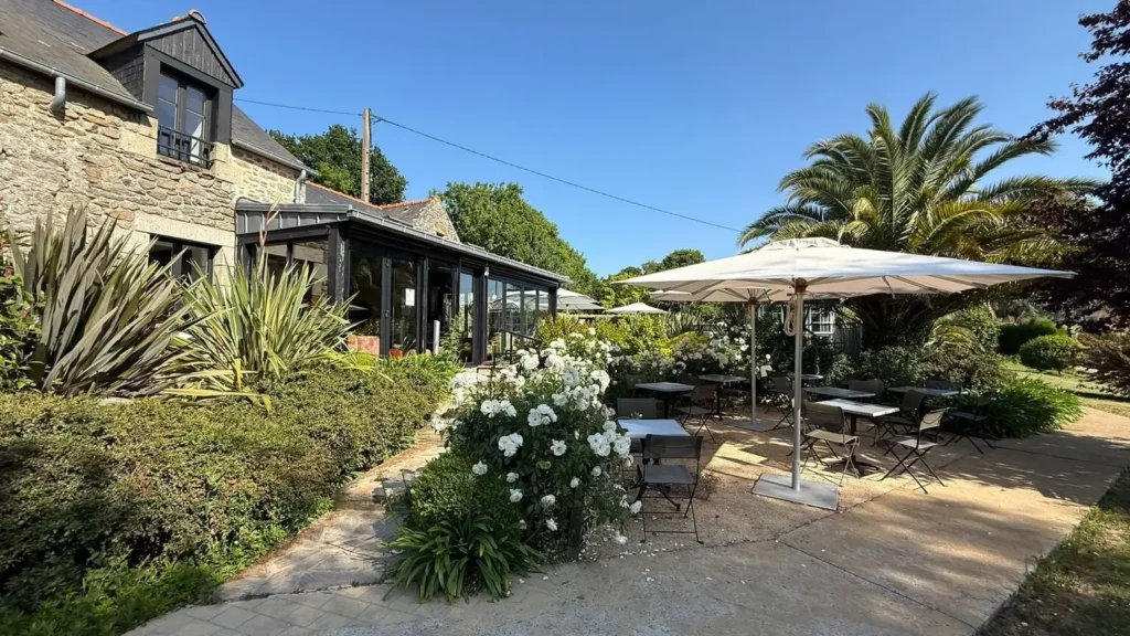 Terrasse du Manoir des Douets Fleuris